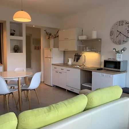 Apartament Petra *