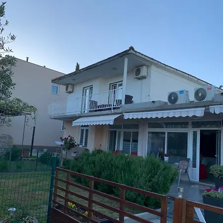 Apartment Petra *